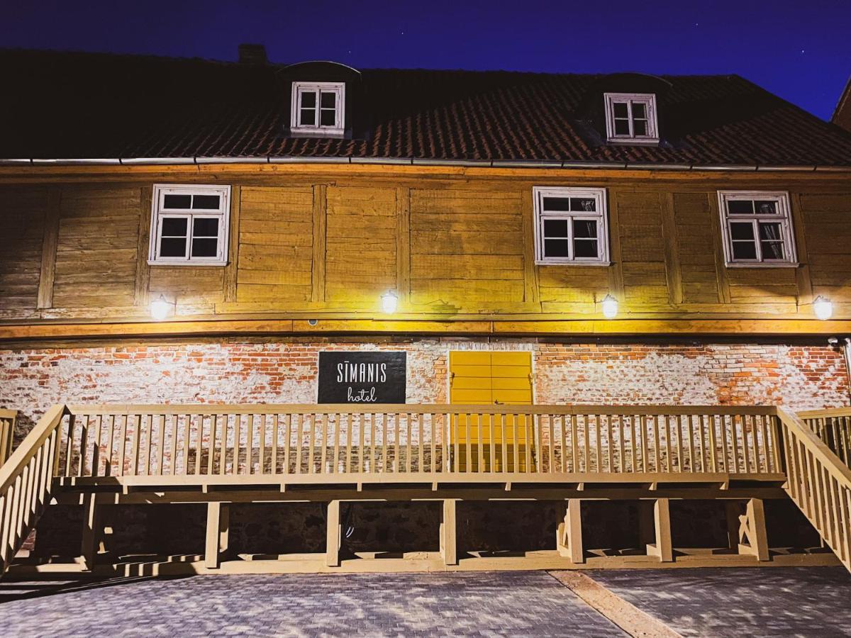 Simanis Boutique Hotel Kuldiga Exterior photo